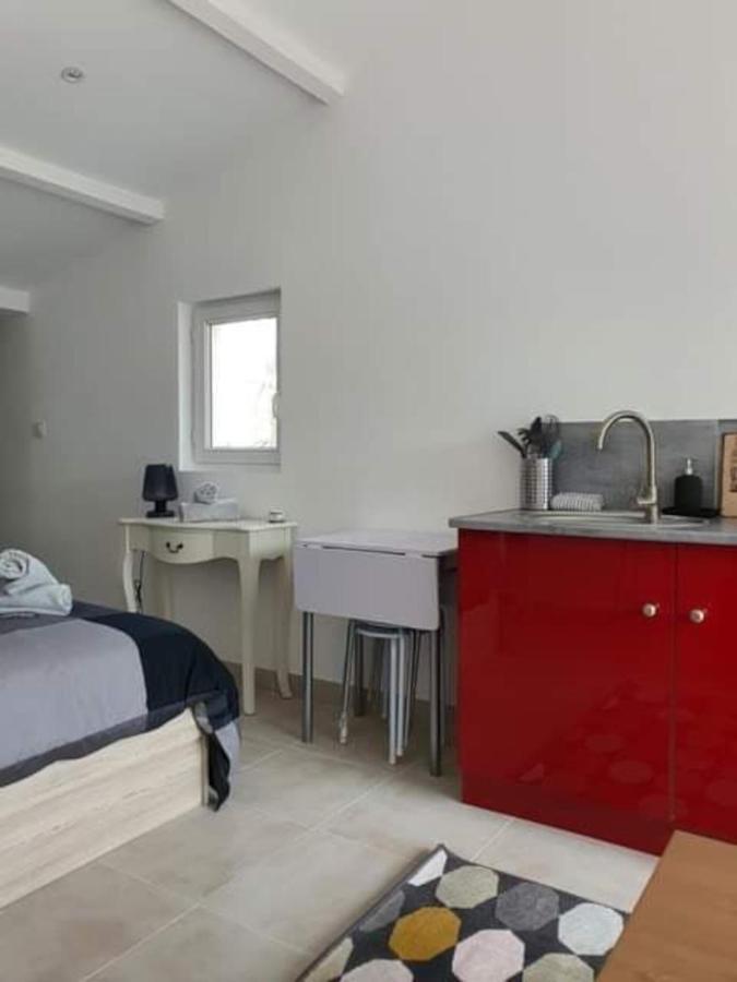 … Et La Fourmi Villa Saumane-de-Vaucluse Exteriör bild